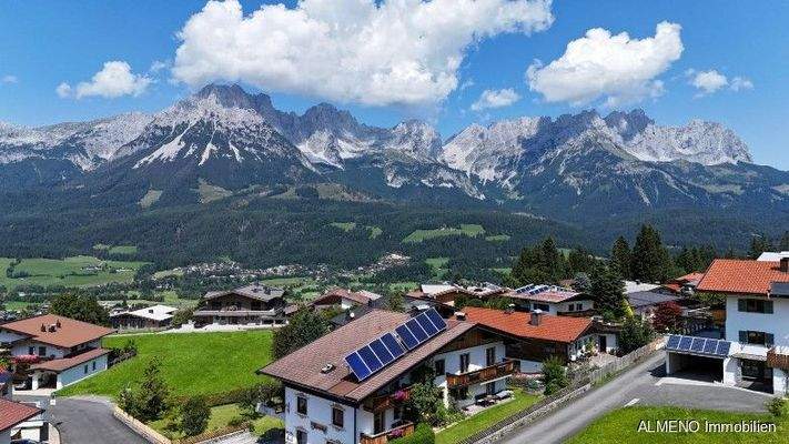 Majestätische Blick auf das Panorama des Wilden Kaisers