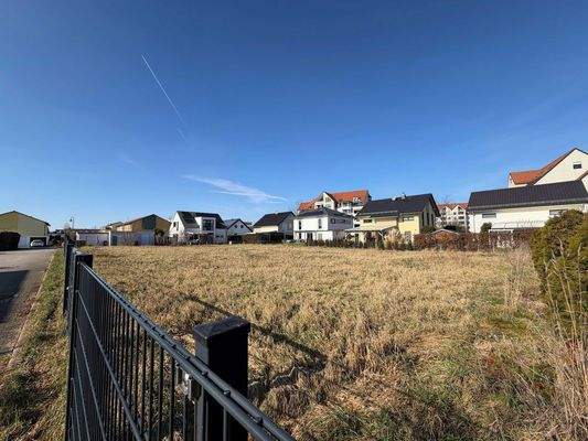 Blick auf das Grundstück