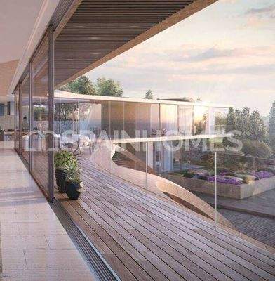 Exclusive Lands with Sea and Golf Views in Cádiz