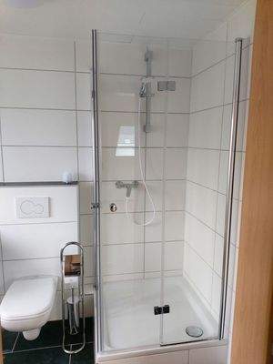 Weiteres Duschbad