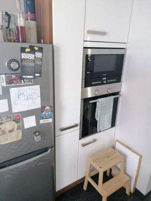 Einbauküche (ohne Kühlschrank)