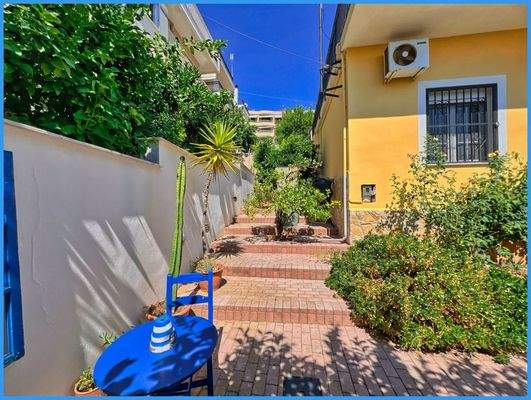 70c5f4b3340040db92df1175ceabcf41-original