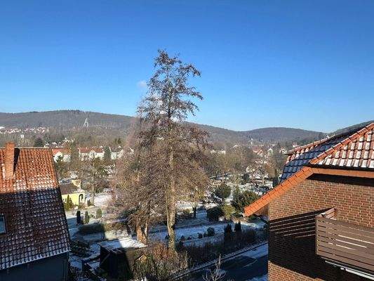 über Bad Salzdetfurth (DG).