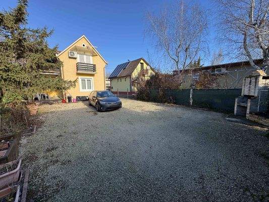 94a5764f-7b80-46c4-a236-0a762f25135d (1).jpg