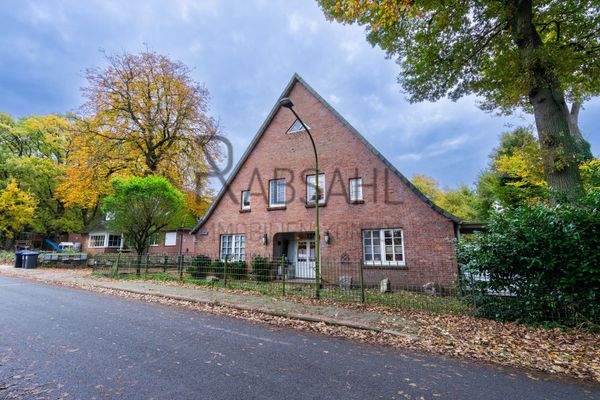 Giebel Straßenansicht