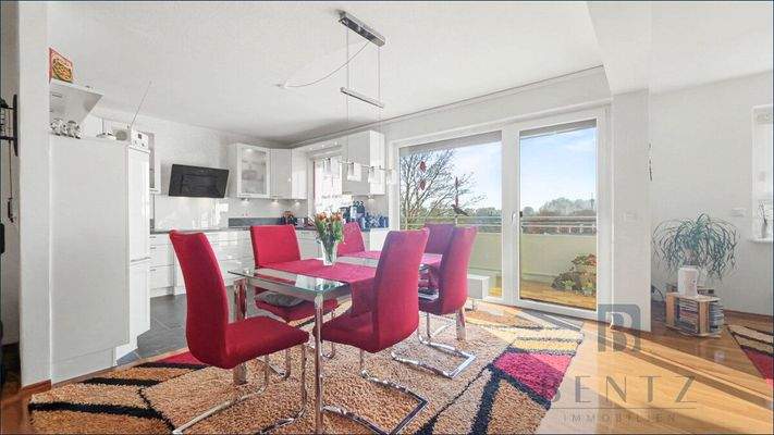 Essbereich mit Ausblick