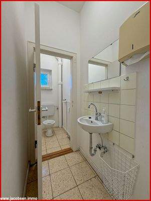 Gäste-WC im Erdgeschoss