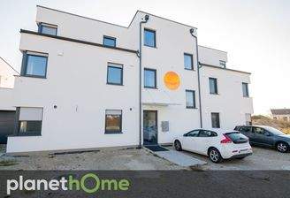 Wohnhausansicht straßenseitig 