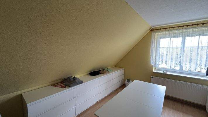Zimmer 2 im Dachgeschoss