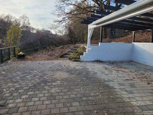 Terrasse mit Pergola