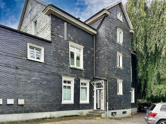 Außenansicht Straßenseite