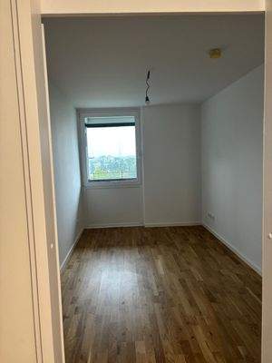 Helles leeres Zimmer