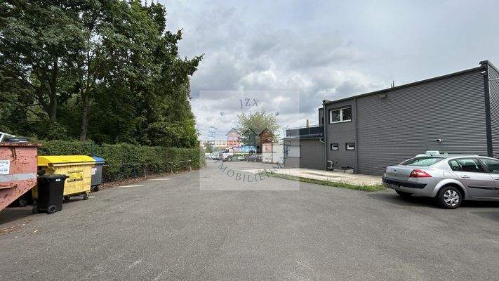 Werkstatt zum Parkplatz