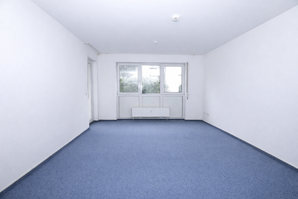 Ess-Wohnzimmer mit Balkonzug