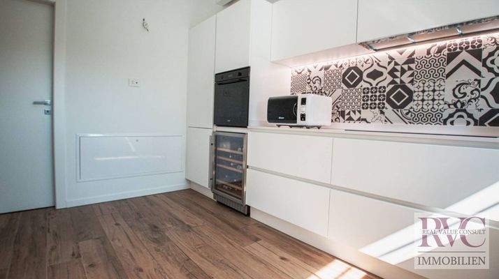 Screenshot 2023-12-05 035711