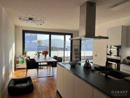 Küche und Essbereich