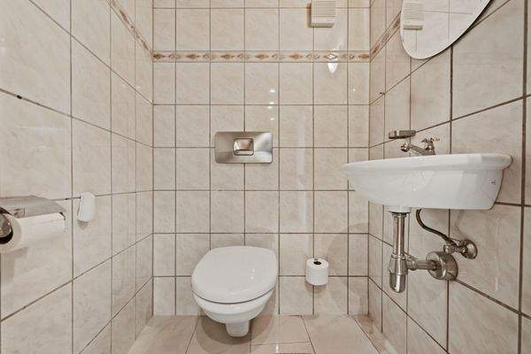 1. OG | Gästetoilette