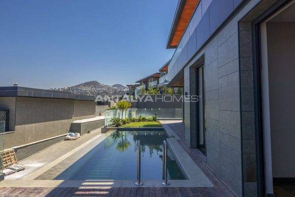 Spacious Sea View Real Estate in a Luxury Complex in Bodrum