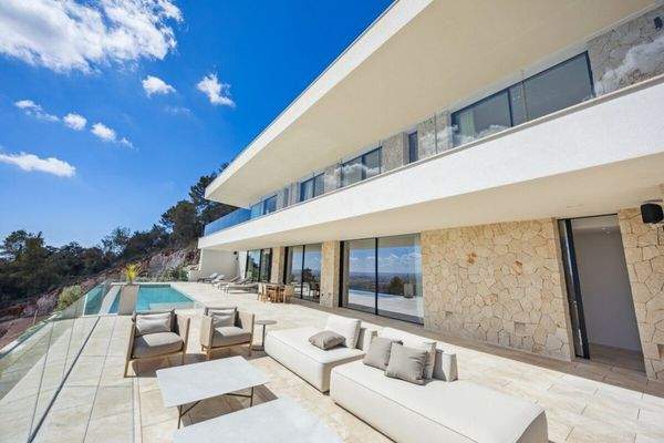 Villa mit Aussicht zu verkaufen in Bunyola, Mallorca BHHS-BAL-1051