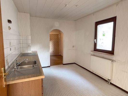 Küche mit kleiner Küchenzeile