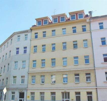 Hausansicht straßenseits 