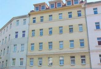 Hausansicht straßenseits 