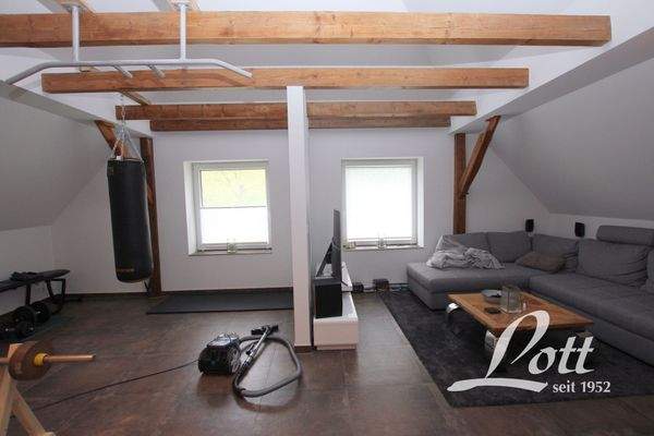 Wohnzimmer Dachgeschosswohnung
