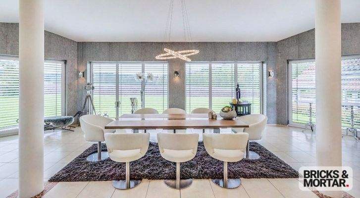 Besprechung Ausstellung