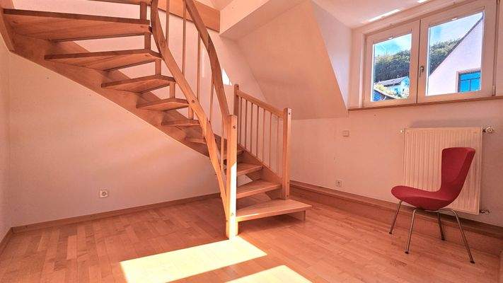 Aufgang Spitzboden
