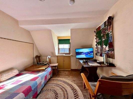 weiteres Schlafzimmer möglich