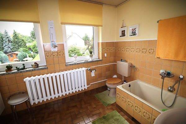 Bad mit Tageslicht.JPG