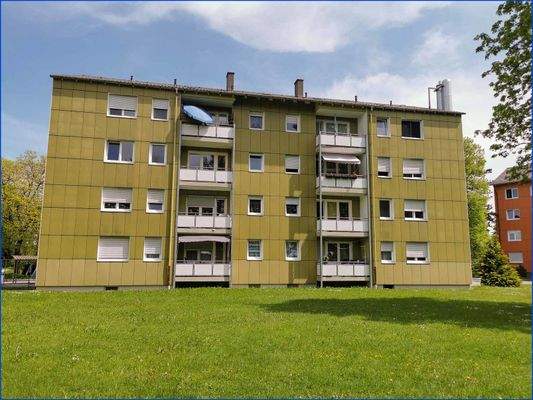 RXEC23AS0057_KF_BB_ Außen2