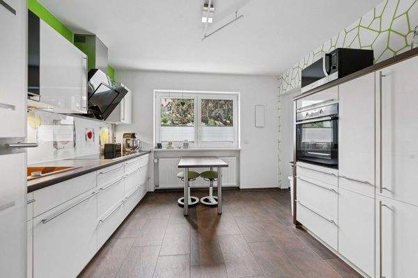 Küche (Whg. Hochparterre)