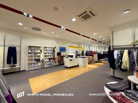 Ladenfläche Mitte