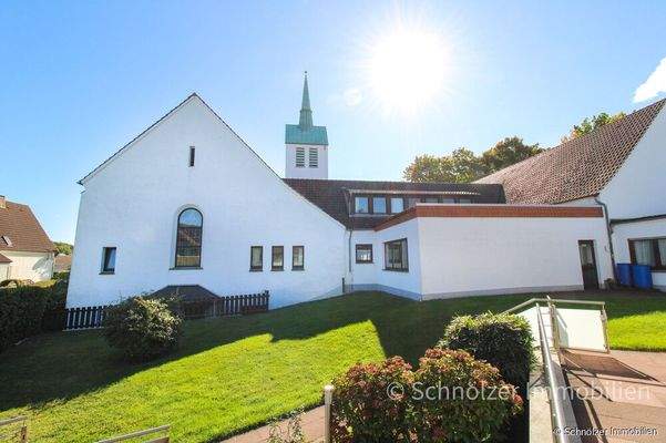 hintere Kirchenansicht