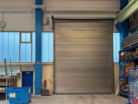 Halle 1 - EG: Einfahrt