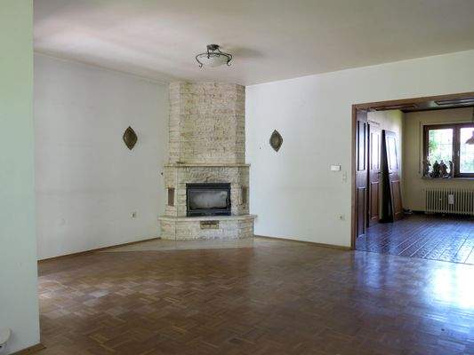 ... mit Kamin und ...