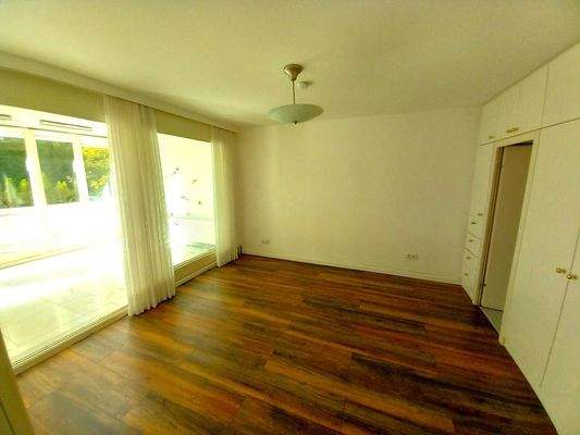 Elternzimmer mit Wintergarten