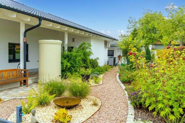 Blumen- und Pflanzenoase