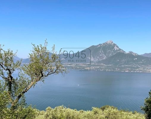 Secret Sale: Luxusvilla der Extraklasse mit Panoramablick in Torri del Benaco - Gardasee