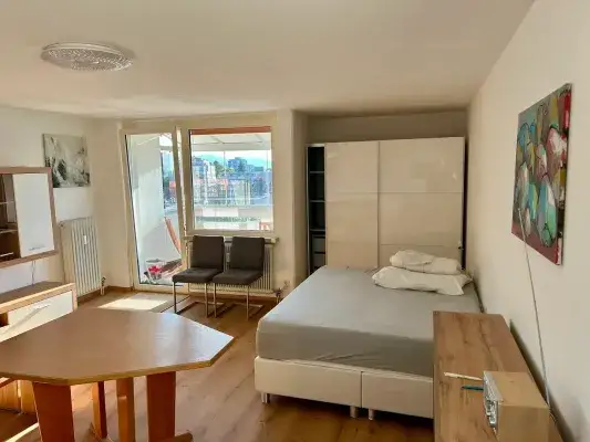 1IMG-1974-jpeg-6824f65a491d3_z V3.webp