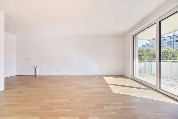 Großzügiges und helles Wohnen mit Balkon
