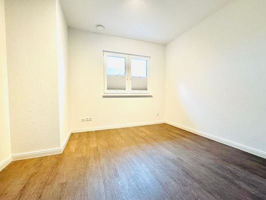 Gästezimmer / Büro (OG links)