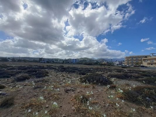 Kreta, Kissamos: Großes Grundstück direkt am Meer 