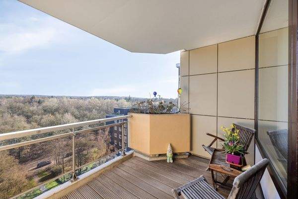 Loggia mit Zugang zum Arbeitszimmer 1