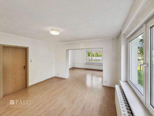 Wohnzimmer Ansicht 1