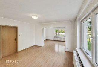 Wohnzimmer Ansicht 1