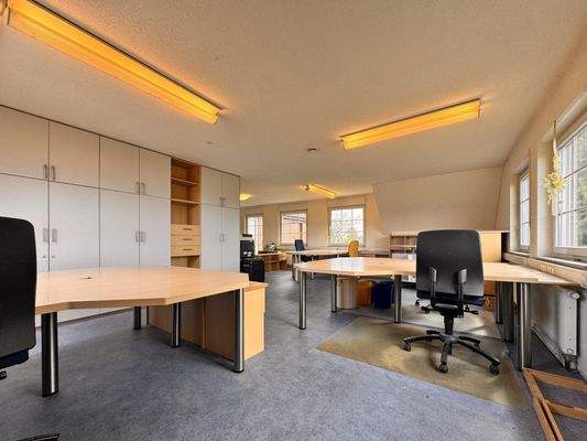 Anbau - Dachgeschoss - Büro...