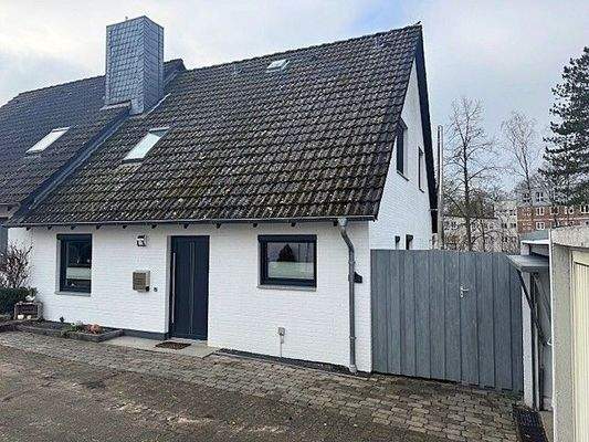 27-Eingangs-u.Giebelseite