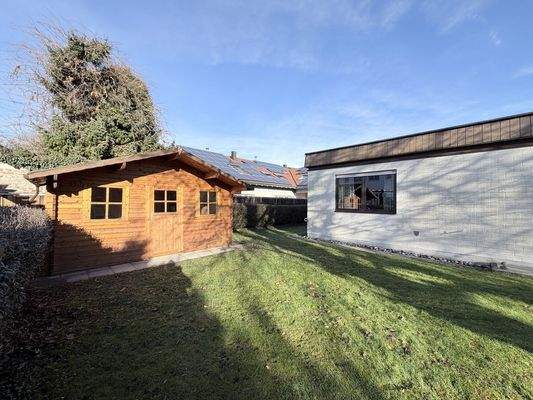 Praktisches Gartenhäuschen